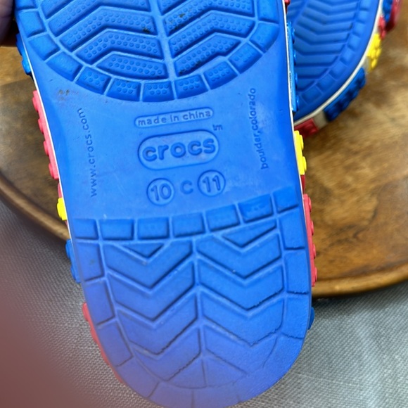 Crocs Clogs Youth Girls Boys 10/11 LEGO Blue Red Convertible Fleece Lined - Picture 9 of 13